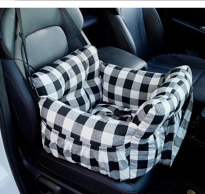 Comfortable Travel Booster Seat for Small Dogs