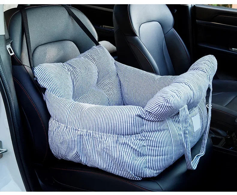 Comfortable Travel Booster Seat for Small Dogs